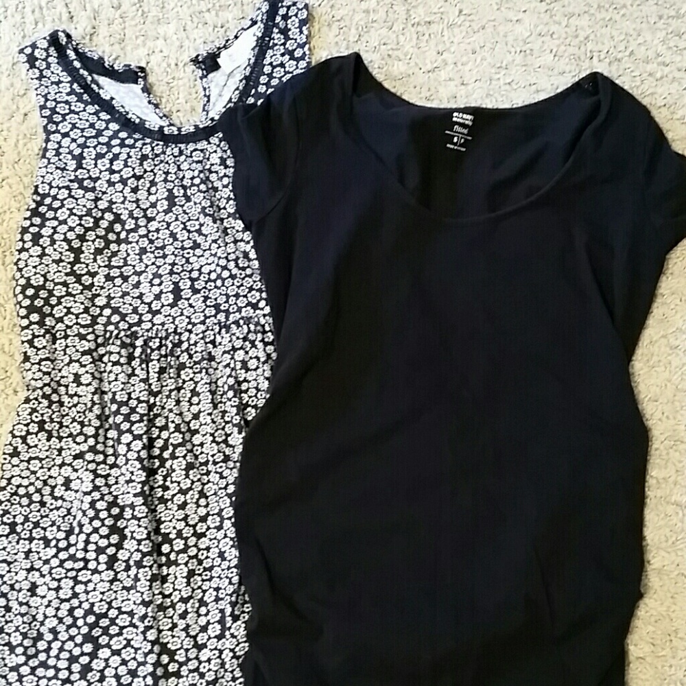Small Old Navy Maternity Tops